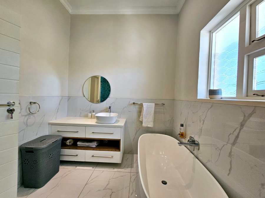 8 Bedroom Property for Sale in Selborne Eastern Cape